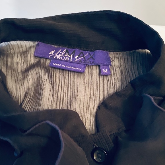 ⭐️5/$20⭐️. Miley Cyrus & Max Azria Sleeveless Top - Picture 6 of 6